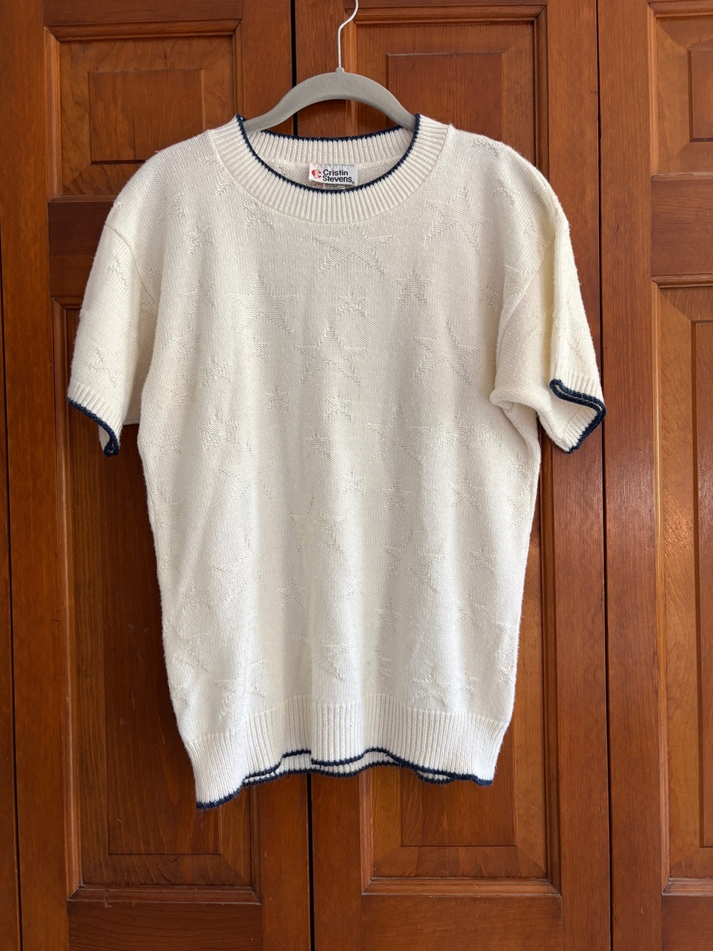 Vintage short sleeve knit sweater with star pattern